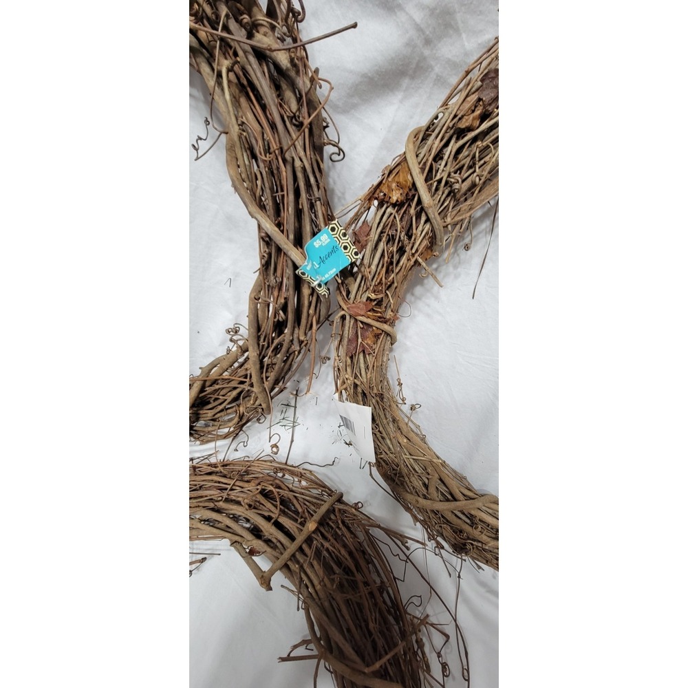 Natural Wreath Base Set of 8 Varies Sizes Spring Summer Fall Or Holiday New - Picture 13 of 13